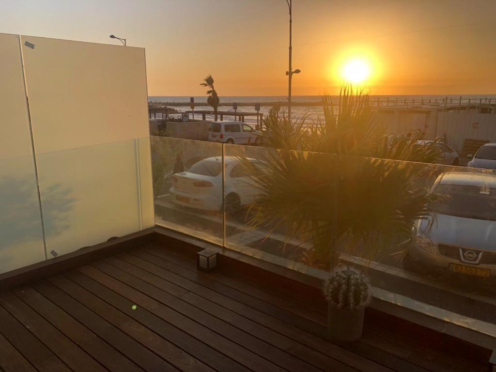 Beach Lux Apartment Haifa Exterior photo