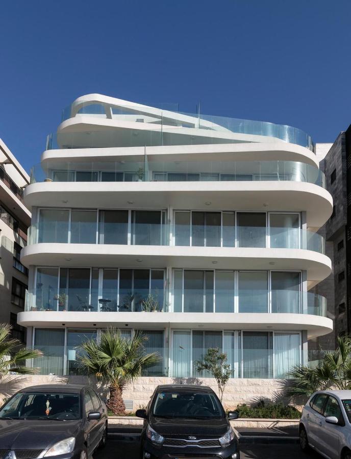 Beach Lux Apartment Haifa Exterior photo